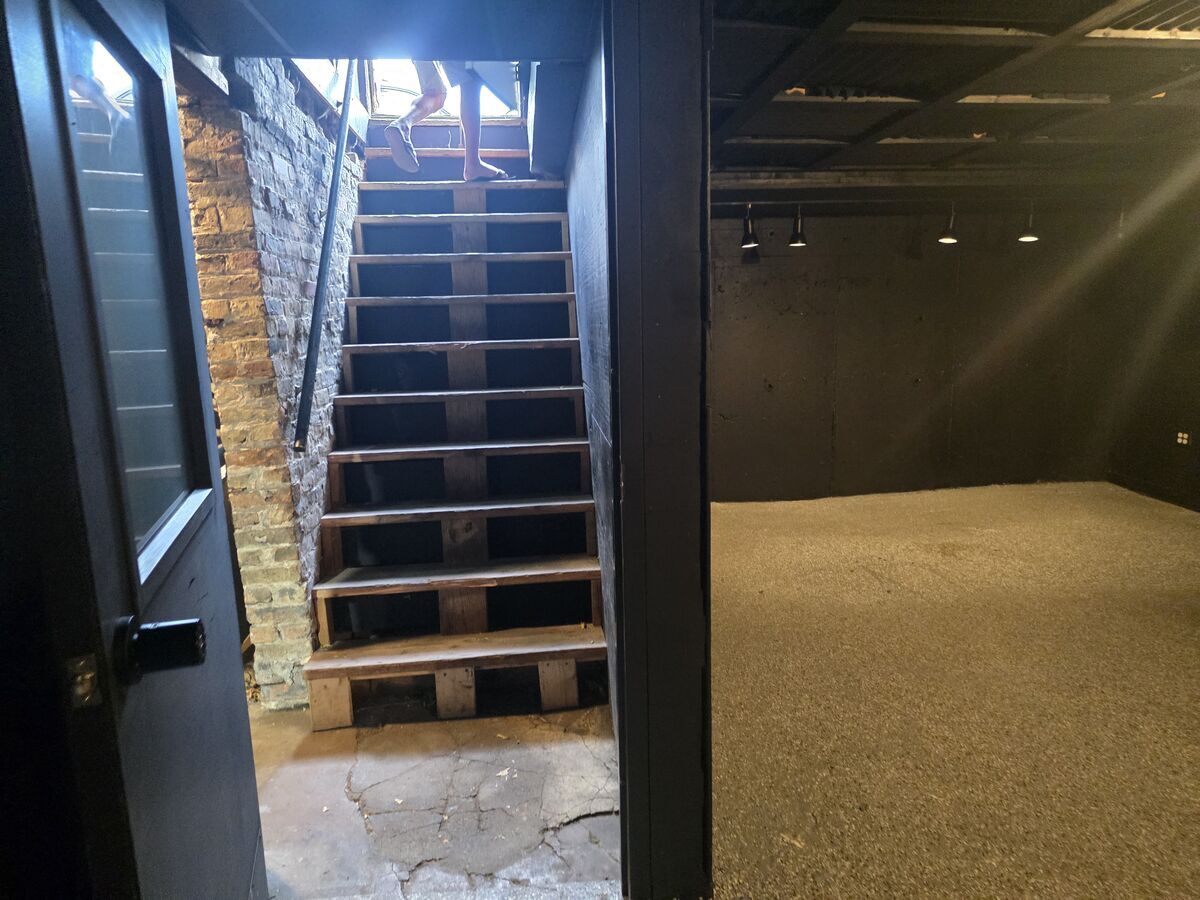 Basement Studio West at 838–842 W. Grand Avenue 11
