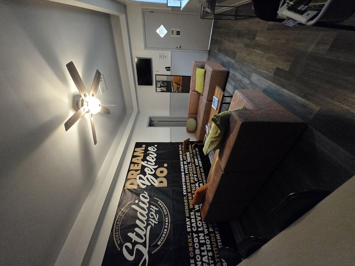 1417 N. Ashland Avenue 5